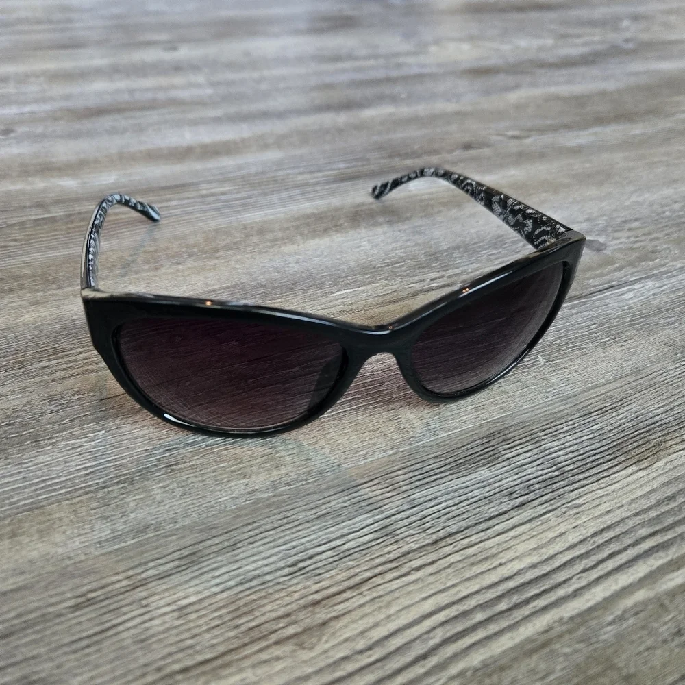 Stylish Black Sunglasses